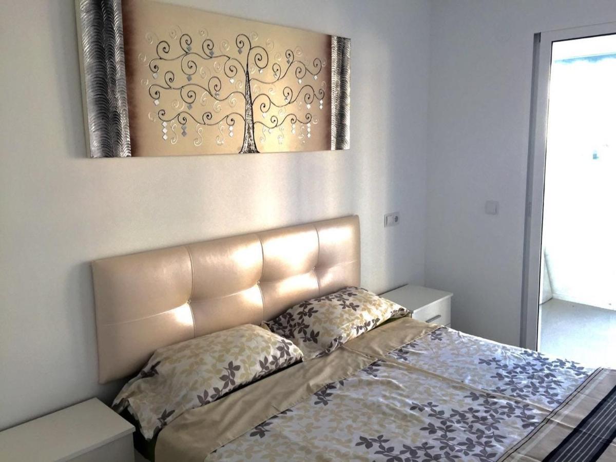 Levante Beachfront Luxury Apartment Бенидорм Экстерьер фото